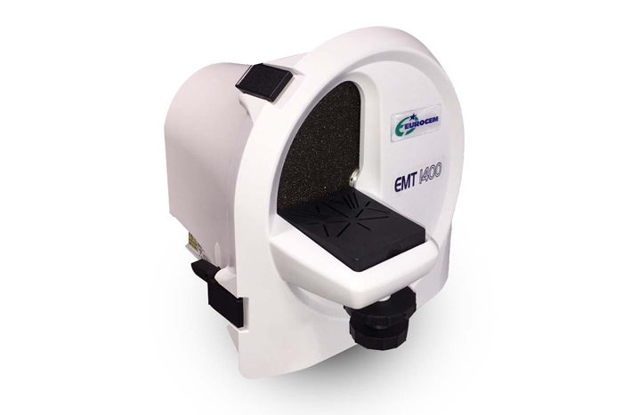 EMT 1400 – EUROCEM Recortadora a húmido com válvula de solenóide para a água. Com disco em “Backlit”.